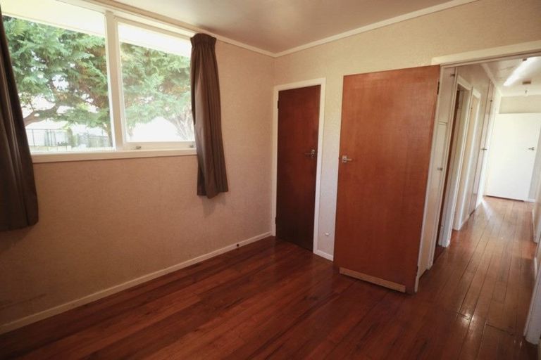 Photo of property in 69a George Street, Hikurangi, 0114