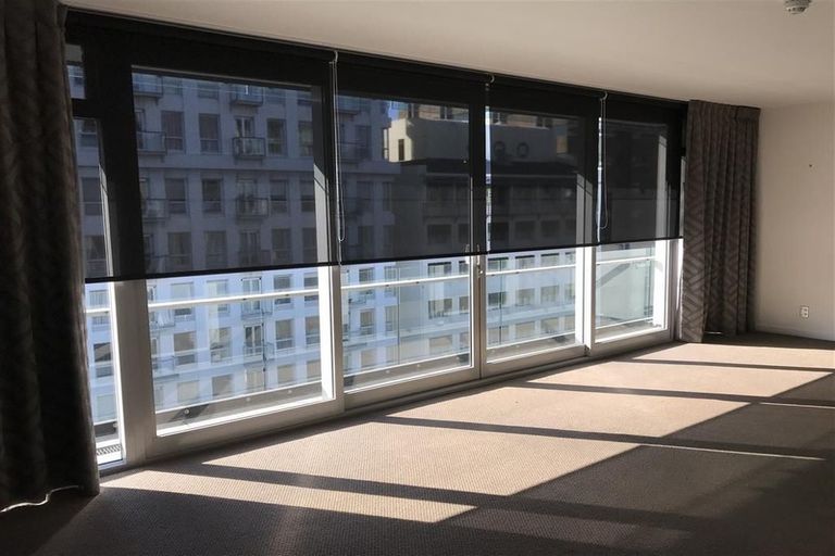 Photo of property in Montreaux Apartments, 8h/164 The Terrace, Wellington Central, Wellington, 6011