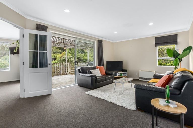 Photo of property in 47 Hicks Close, Whitby, Porirua, 5024