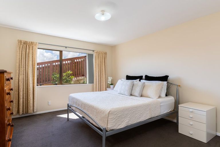 Photo of property in 7 Trinidad Crescent, Grenada Village, Wellington, 6037