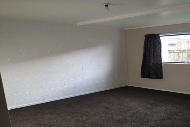 Photo of property in 16 Third Avenue, Avenues, Whangarei, 0110