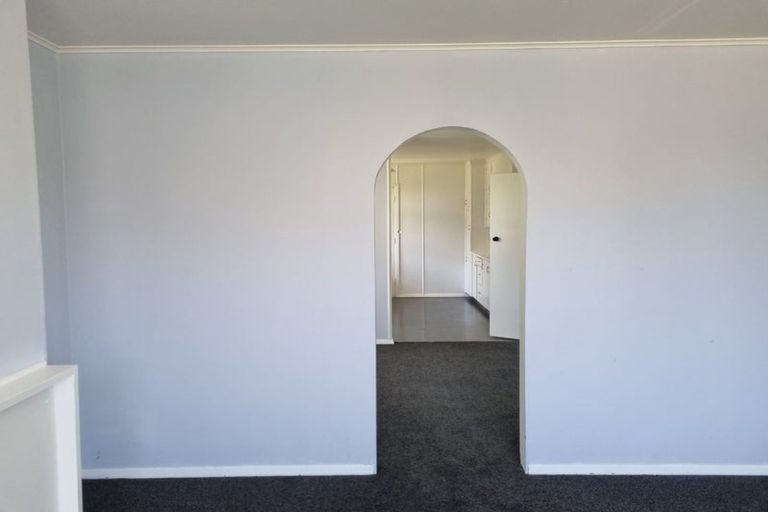 Photo of property in 3 Aberfeldy Street, Cannons Creek, Porirua, 5024