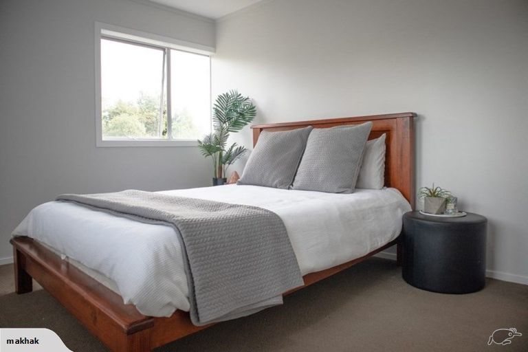 Photo of property in 18 Coach Drive, Otumoetai, Tauranga, 3110