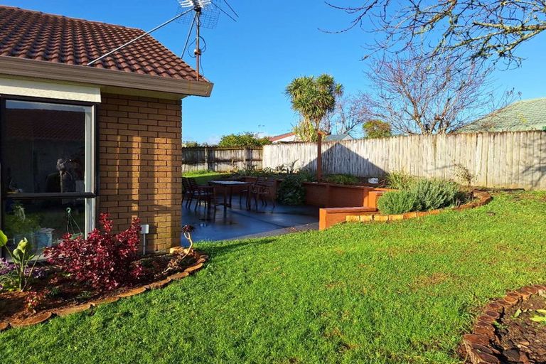 Photo of property in 8 Colt Place, Randwick Park, Auckland, 2105