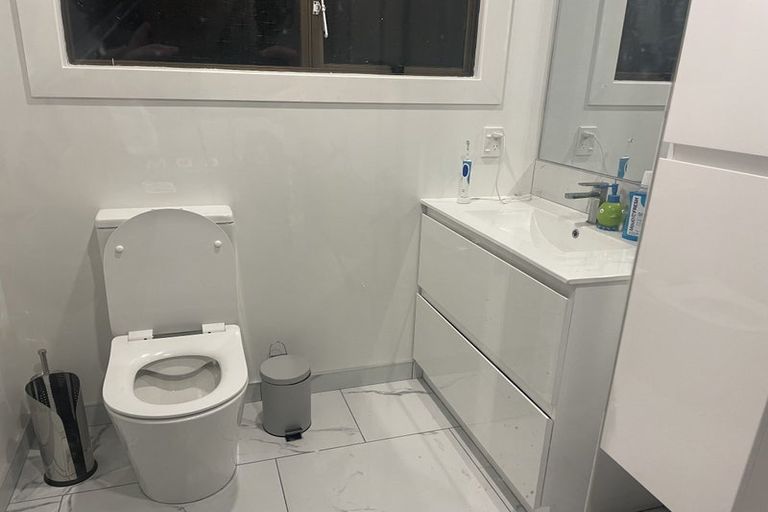 Photo of property in 1/6 Ilam Road, Upper Riccarton, Christchurch, 8041