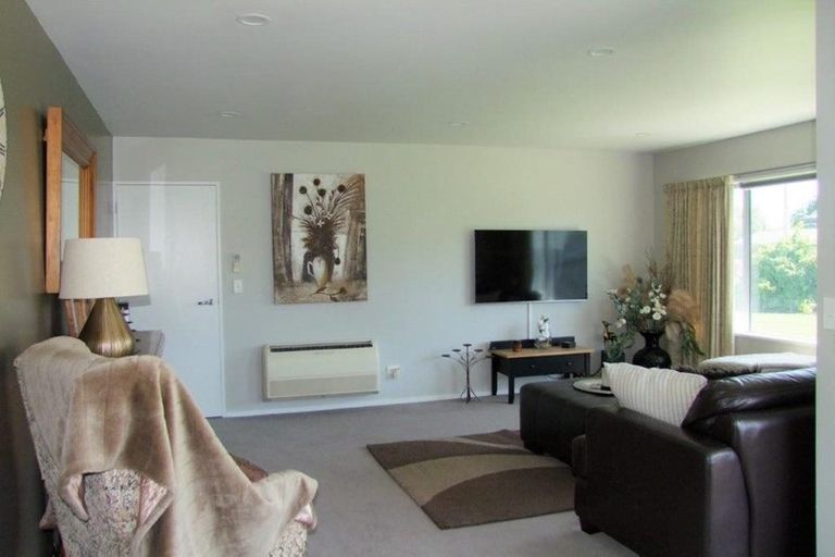 Photo of property in 2 Lisburn Street, Milton, 9220