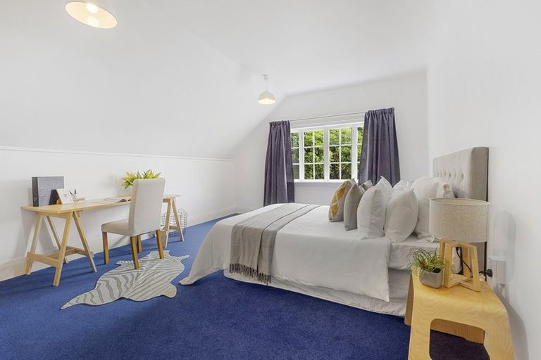 Photo of property in 2 Cluny Avenue, Kelburn, Wellington, 6012