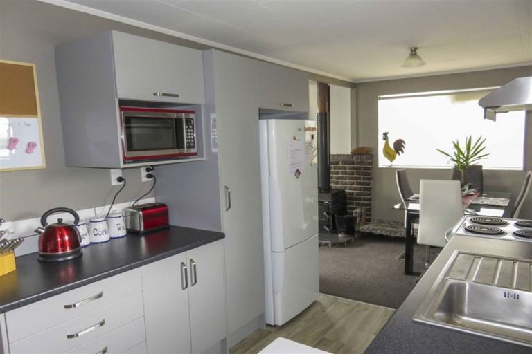 Photo of property in 63 Newbie Street, Heidelberg, Invercargill, 9812