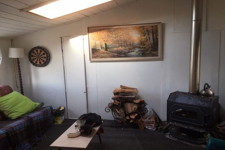 Photo of property in 1342 Coast Road, Toko Mouth, Milton, 9292