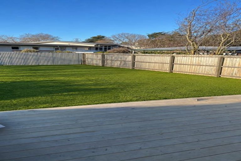 Photo of property in 48 Cranbrook Avenue, Burnside, Christchurch, 8053