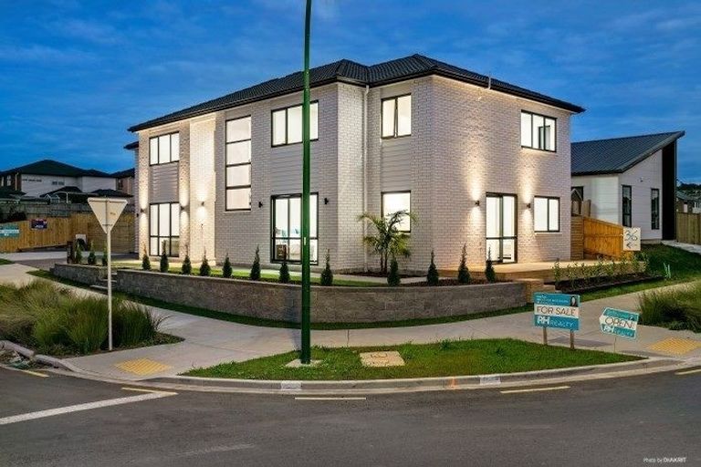 Photo of property in 36 Hikuawa Road, Flat Bush, Auckland, 2019