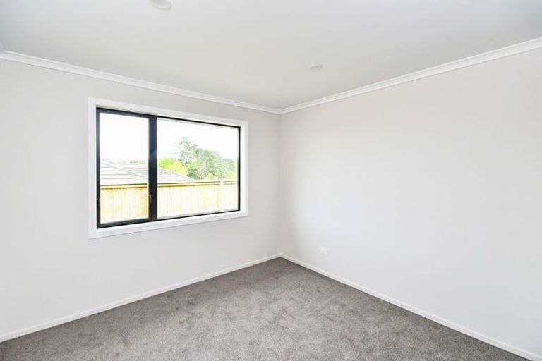 Photo of property in 35a Leathem Crescent, Pokeno, 2402