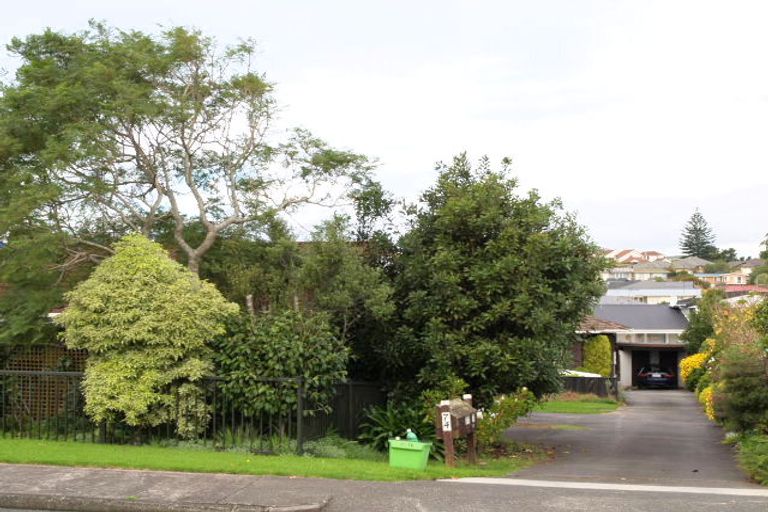 Photo of property in 2/74 Wellington Street, Howick, Auckland, 2014