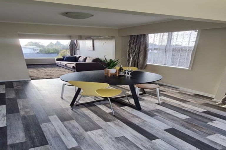 Photo of property in 10 Browning Crescent, Owhata, Rotorua, 3010