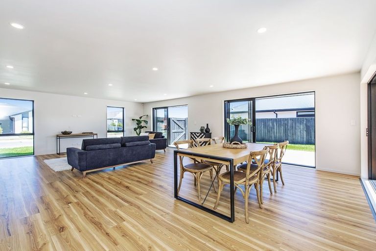 Photo of property in 6 Turin Avenue, Rolleston, 7615