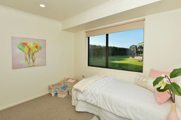 Photo of property in 23 Chatsfield Place, Te Kamo, Whangarei, 0112