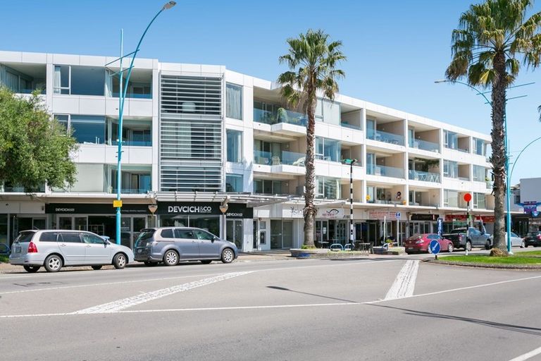 Photo of property in Algarve Apartments, 207/332 Maunganui Road, Mount Maunganui, 3116