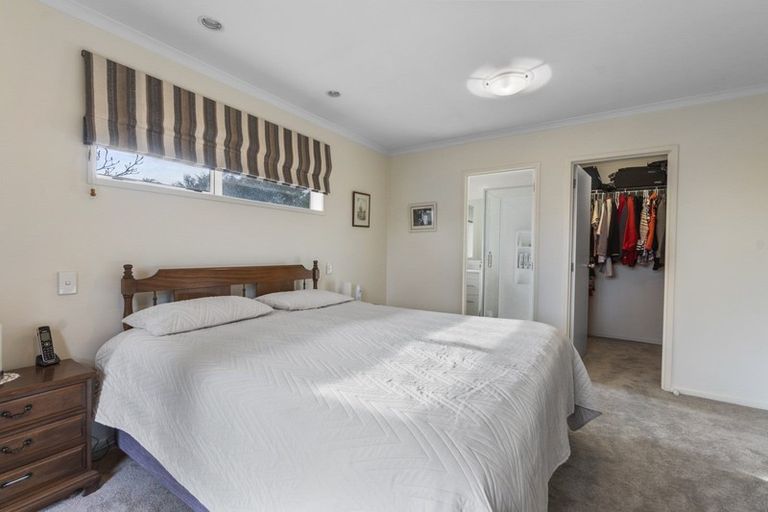 Photo of property in 11 Guildford Place, Rototuna North, Hamilton, 3210