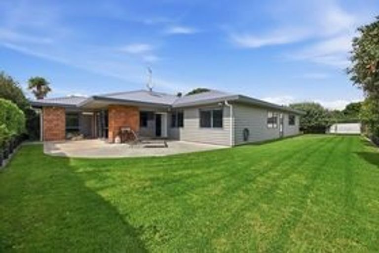 Photo of property in 26 Manor Park Drive, Pyes Pa, Tauranga, 3112