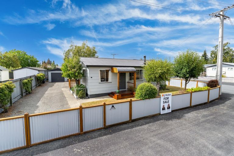 Photo of property in 15 Falstone Crescent, Twizel, 7901