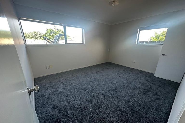 Photo of property in 6 Rhine Place, Weymouth, Auckland, 2103