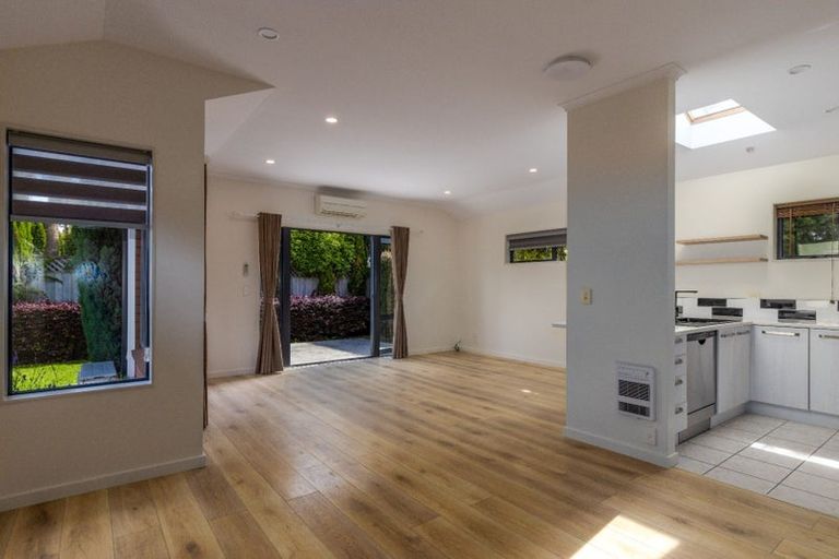 Photo of property in 3 Stroud Lane, Papanui, Christchurch, 8053