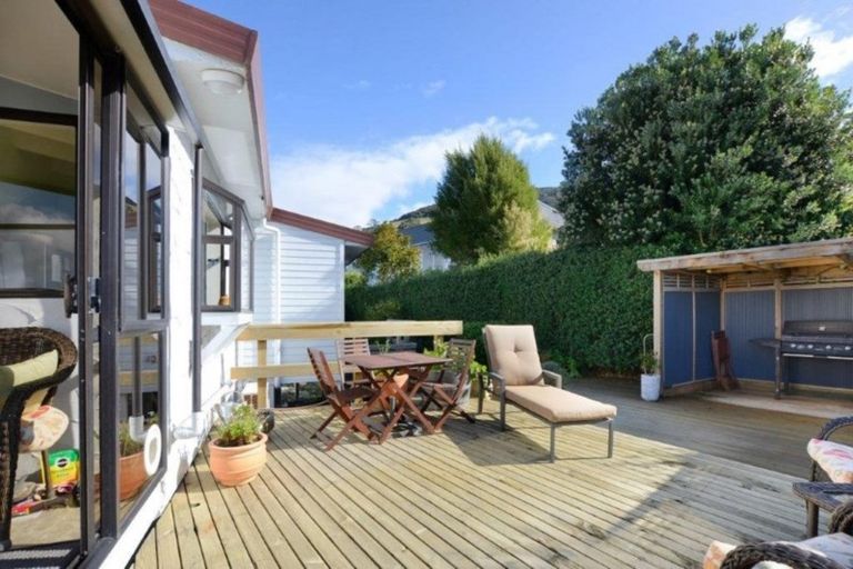 Photo of property in 16a Huia Street, Saint Leonards, Dunedin, 9022