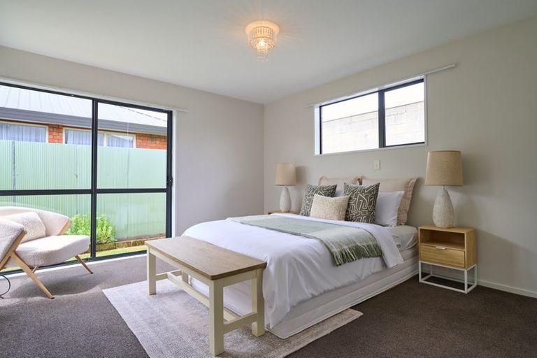 Photo of property in 22a Dunedin Street, Redwood, Christchurch, 8051