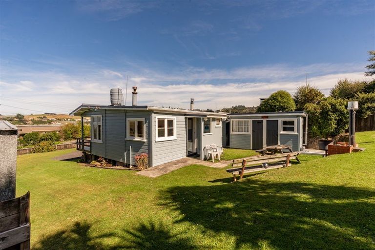 Photo of property in 1390 Taieri Mouth Road, Taieri Mouth, Brighton, 9091