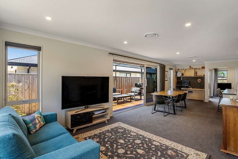 Photo of property in 68 Quinn Crescent, Woodend, 7610