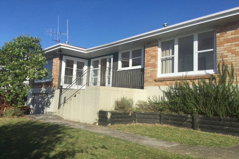 Photo of property in 32 Churchill Road, Judea, Tauranga, 3110