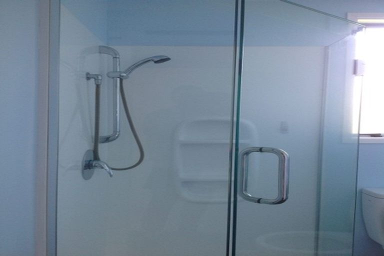 Photo of property in 13 Belfast Road, Belfast, Christchurch, 8051