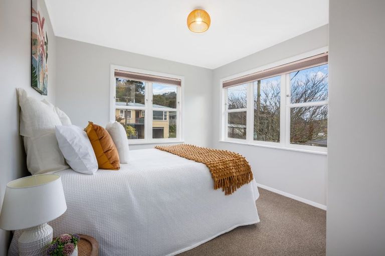 Photo of property in 5 Gawler Grove, Wainuiomata, Lower Hutt, 5014