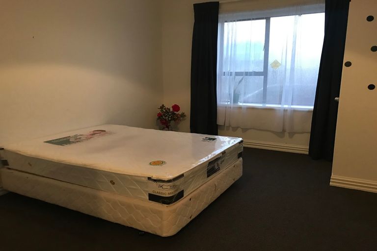 Photo of property in 156 Bay View Road, South Dunedin, Dunedin, 9012