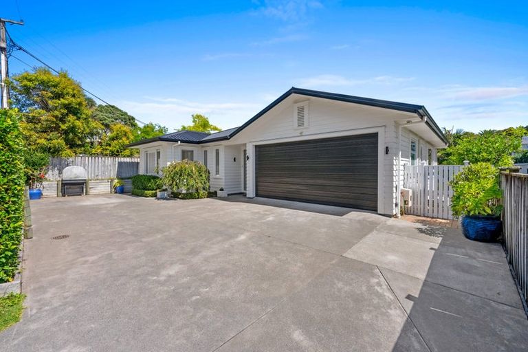 Photo of property in 9 Penzance Road, Mairangi Bay, Auckland, 0630