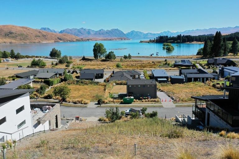 Photo of property in 13 Pollock Place, Lake Tekapo, 7999