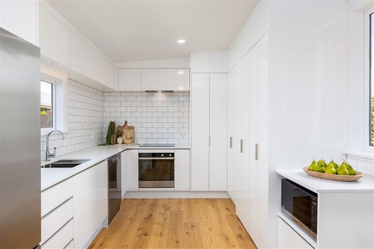 Photo of property in 136 Matsons Avenue, Papanui, Christchurch, 8053