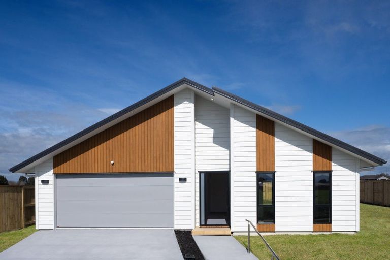 Photo of property in 10 Tapsell Drive, Matamata, 3400