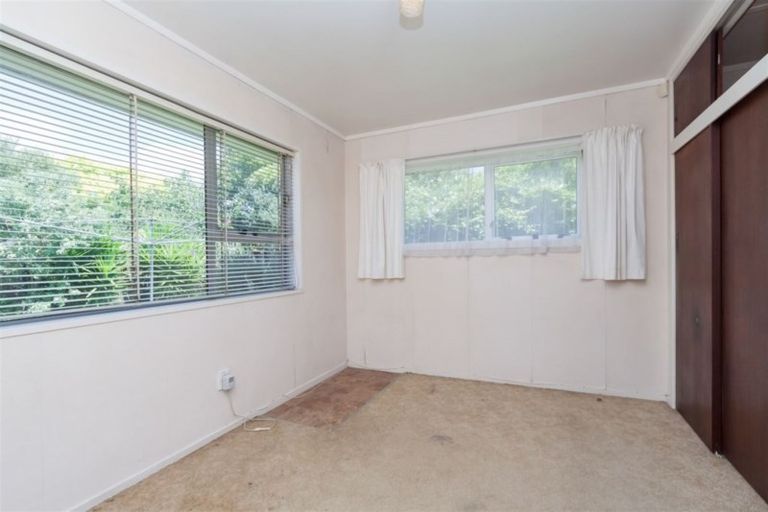 Photo of property in 84 Stanniland Street, Sunnyhills, Auckland, 2010