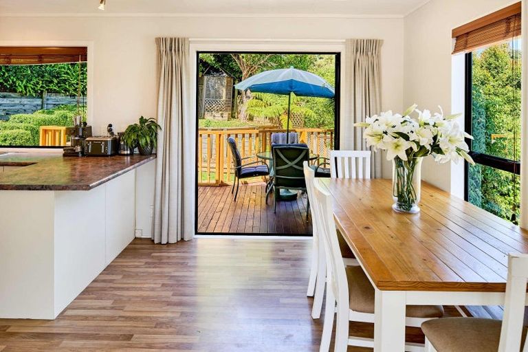 Photo of property in 16 Transom Close, Whitby, Porirua, 5024