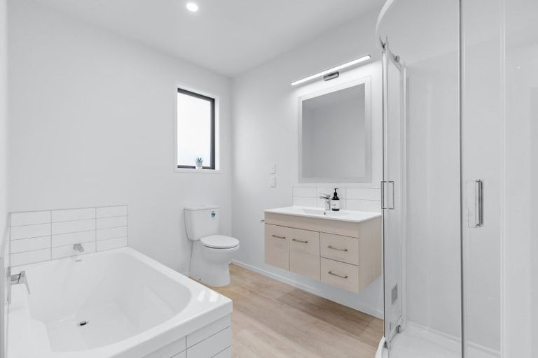 Photo of property in 19a Trafalgar Street, Levin, 5510