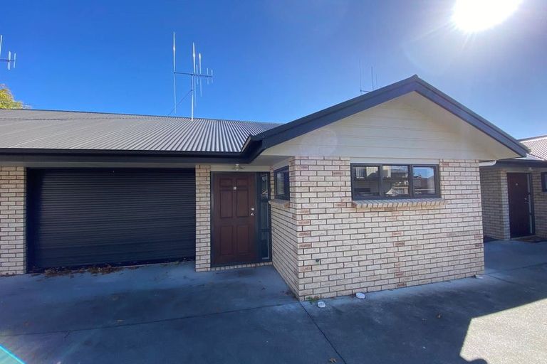 Photo of property in 2/2 Waipa Street, Birkenhead, Auckland, 0626