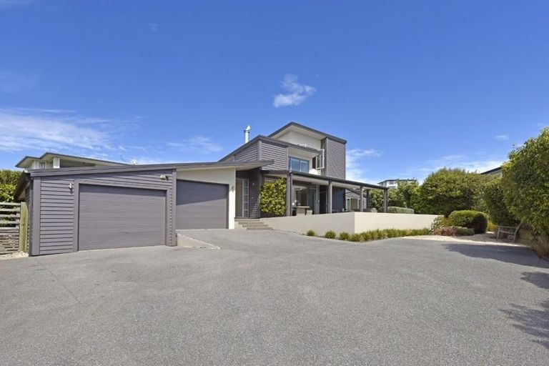 Photo of property in 11 Stonewall Place, Huntsbury, Christchurch, 8022