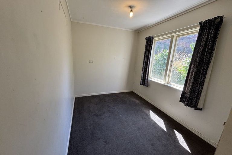 Photo of property in 5 Maarama Crescent, Aro Valley, Wellington, 6021