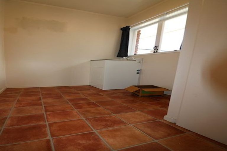 Photo of property in 122a Puhinui Road, Papatoetoe, Auckland, 2104