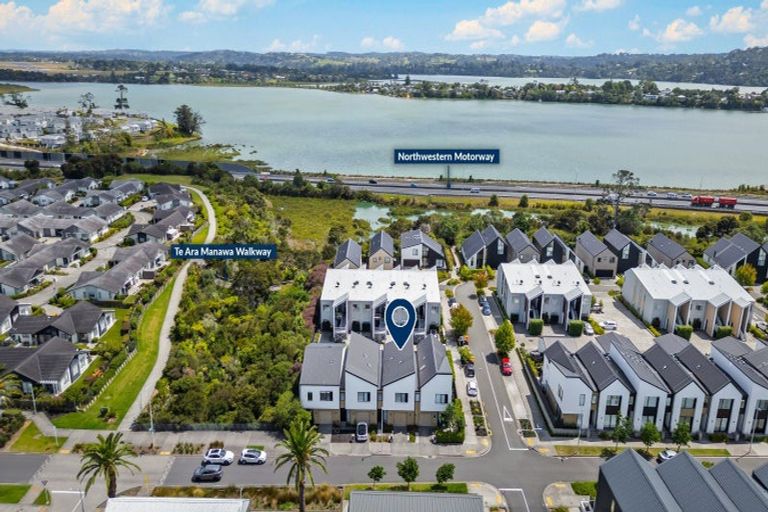 Photo of property in 100 Buckley Avenue, Hobsonville, Auckland, 0616