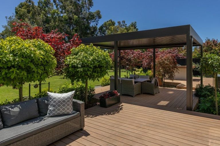 Photo of property in 215 Sparks Road, Hoon Hay, Christchurch, 8025