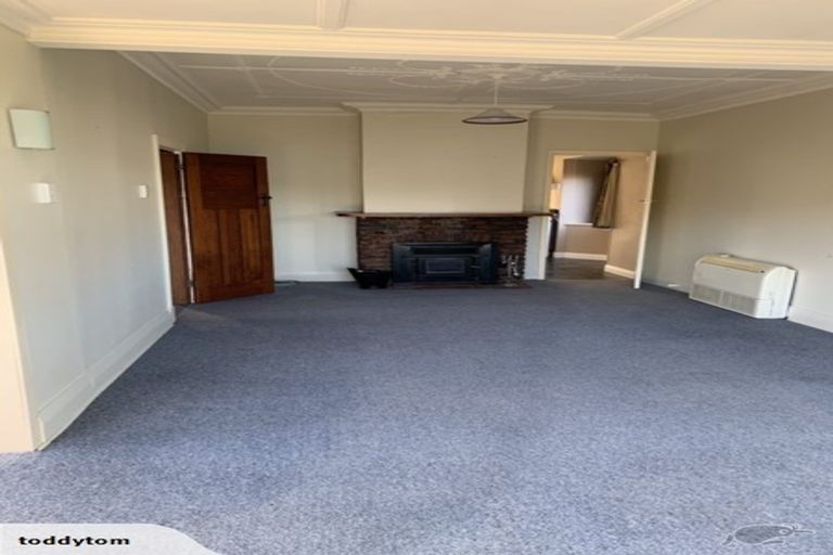 Photo of property in 11 Wharfdale Street, Macandrew Bay, Dunedin, 9014