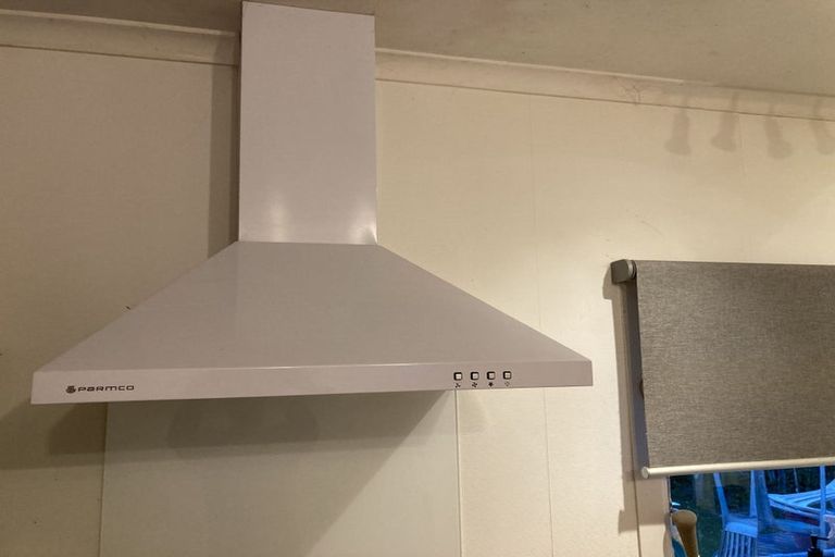 Photo of property in 17 Glasgow Street, Takaro, Palmerston North, 4412