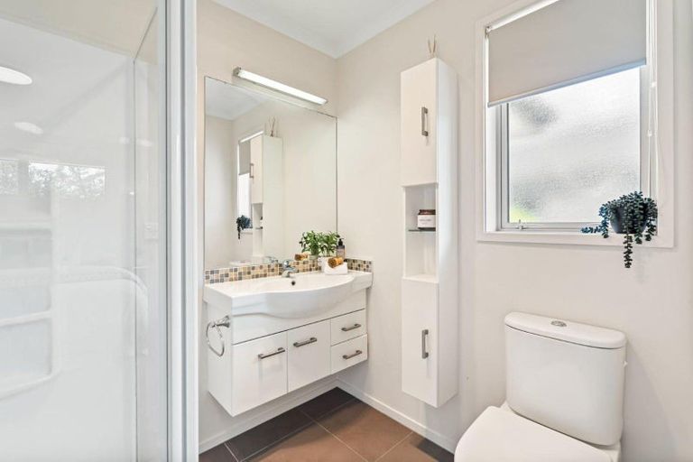 Photo of property in 11 North Crest Drive, Onerahi, Whangarei, 0110